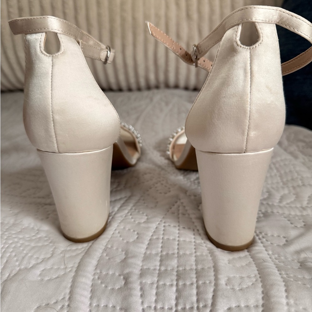 Elegant Ivory Block Heel Sandals with Ankle Strap